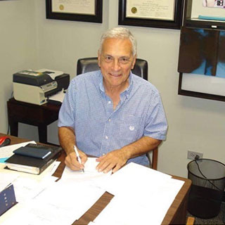 Dr. Richard Altieri